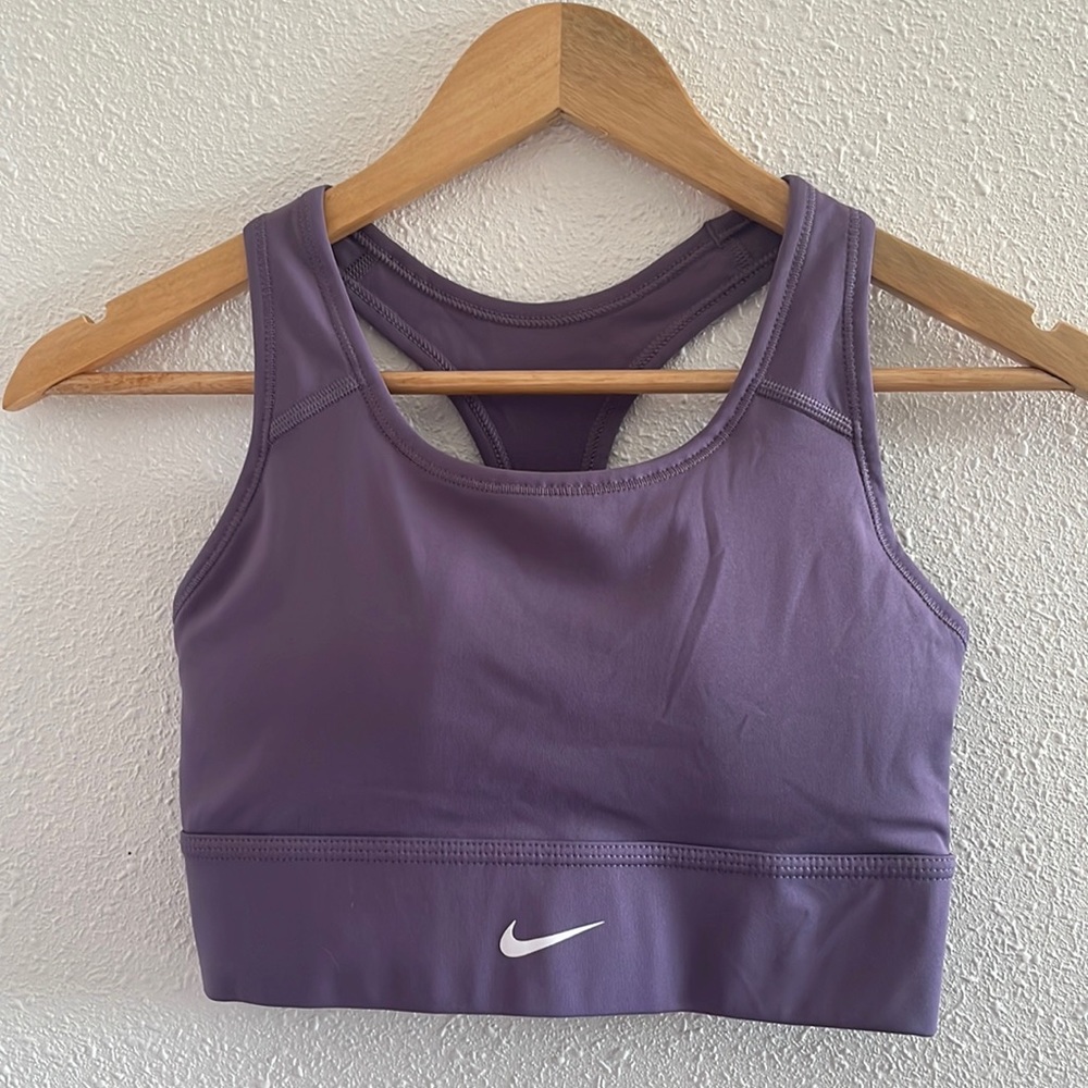 Nike racerback sports bra top